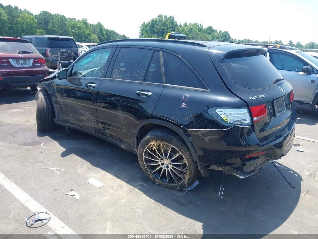 WDC0G4JBXHF198575 2017 MERCEDES-BENZ GLC 300 photo no. 3