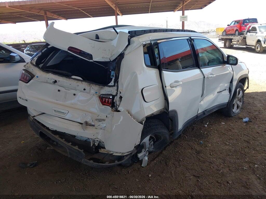 3C4NJDBB6JT206291 2018 JEEP COMPASS photo no. 4