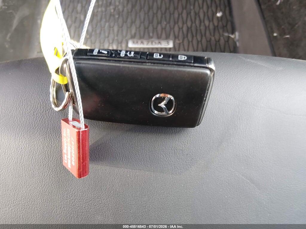 JM1BPABL6T1861697 2026 MAZDA MAZDA3 photo no. 11