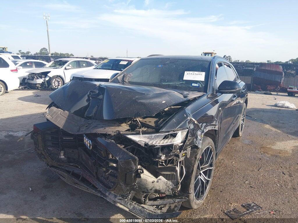 WA1EVAF19MD005123 2021 AUDI Q8 photo no. 2