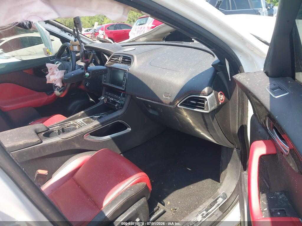 SADCL2BV4HA056879 2017 JAGUAR F-PACE photo no. 5