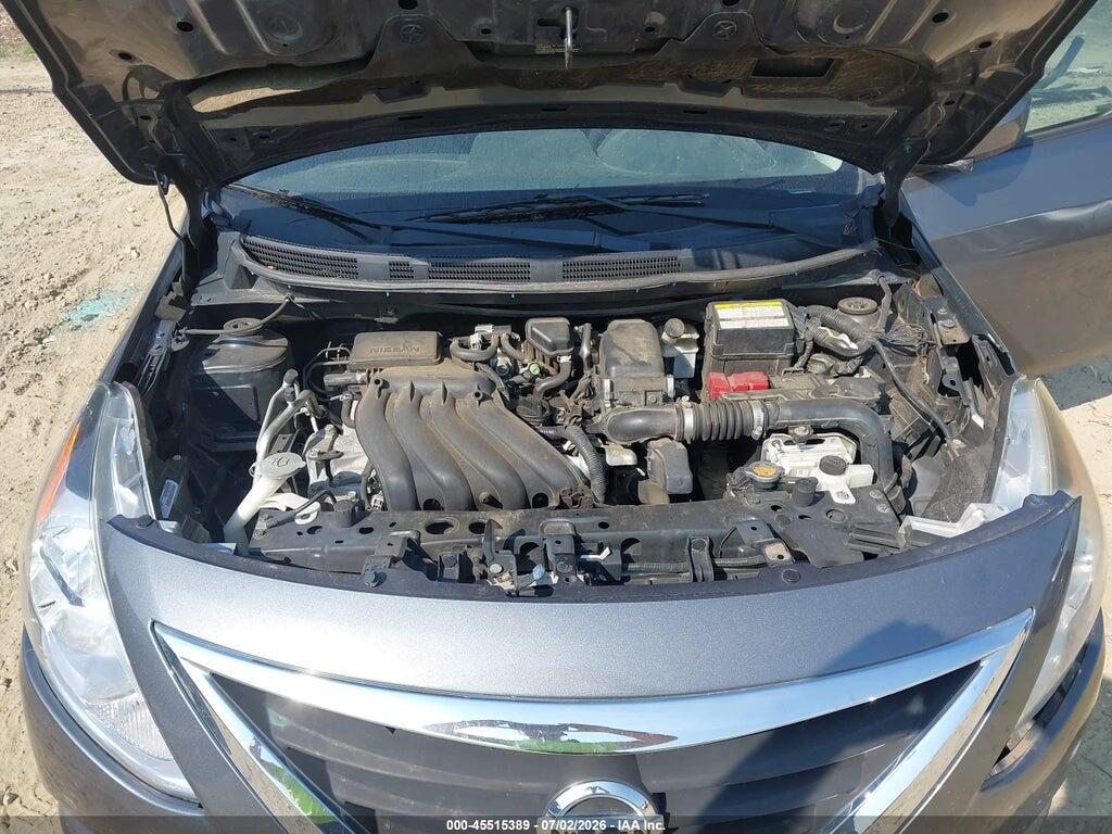 3N1CN7AP5JL881661 2018 NISSAN VERSA photo no. 10