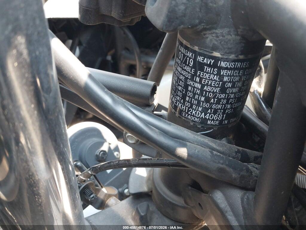 JKAEXKH12KDA40681 2019 KAWASAKI EX400 photo no. 10