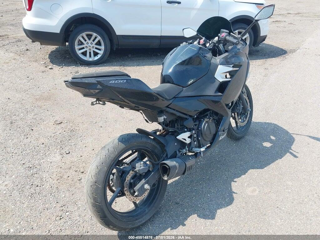JKAEXKH12KDA40681 2019 KAWASAKI EX400 photo no. 4