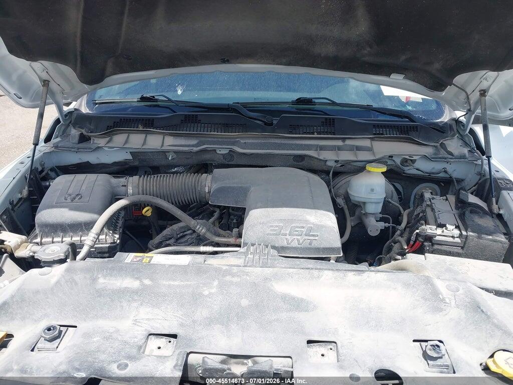 3C6RR7KG2PG675250 2023 RAM 1500 CLASSIC photo no. 9
