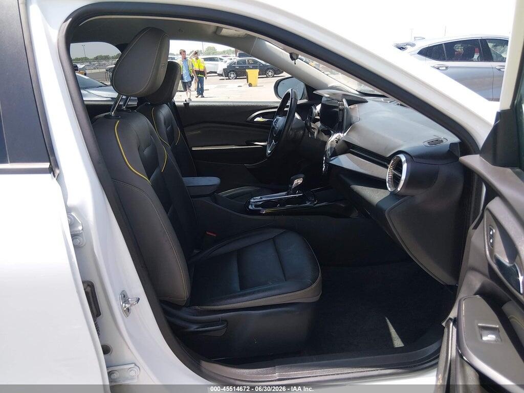 KL77LKEP0SC335541 2025 CHEVROLET TRAX photo no. 5
