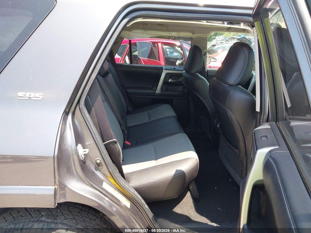 JTEBU5JR8J5573266 2018 TOYOTA 4RUNNER photo no. 8