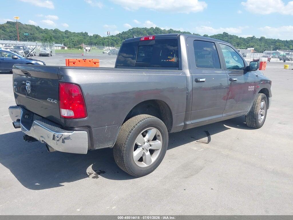 1C6RR7LM9JS355895 2018 RAM 1500 photo no. 4