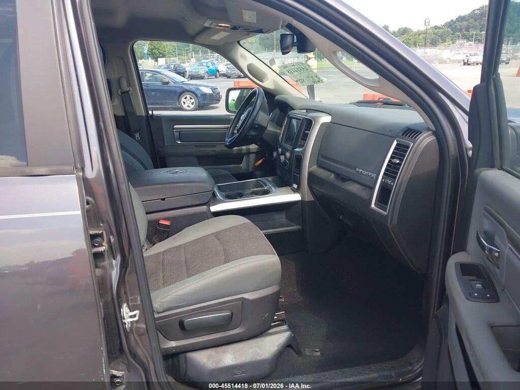 1C6RR7LM9JS355895 2018 RAM 1500 photo no. 5