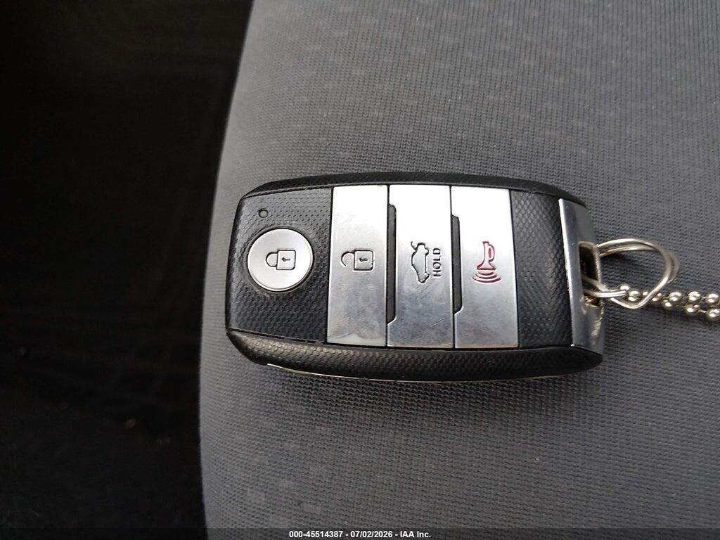KNAGM4AD6G5093029 2016 KIA OPTIMA HYBRID photo no. 11