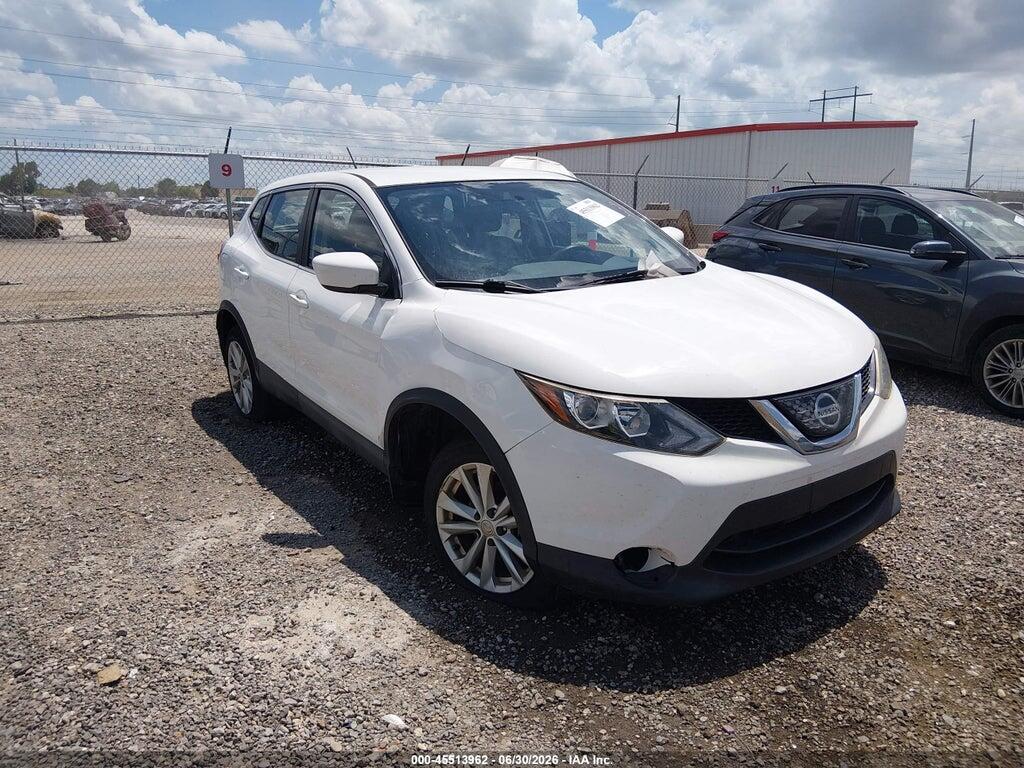 JN1BJ1CP8JW157426 2018 NISSAN ROGUE SPORT photo no. 1