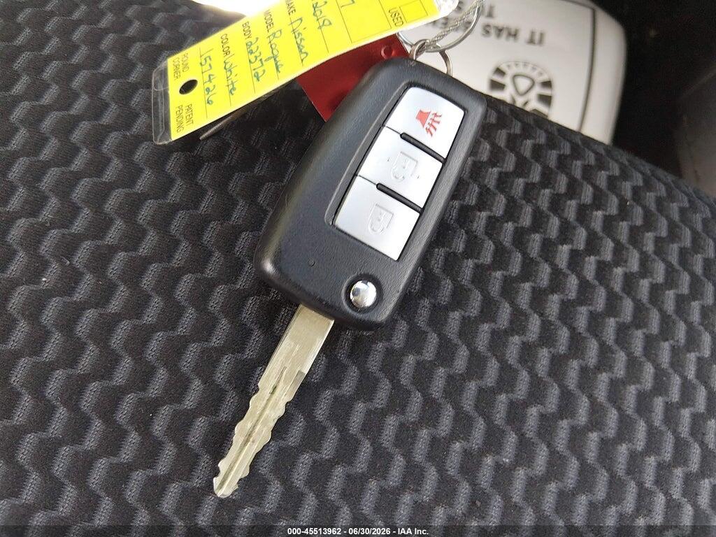 JN1BJ1CP8JW157426 2018 NISSAN ROGUE SPORT photo no. 11