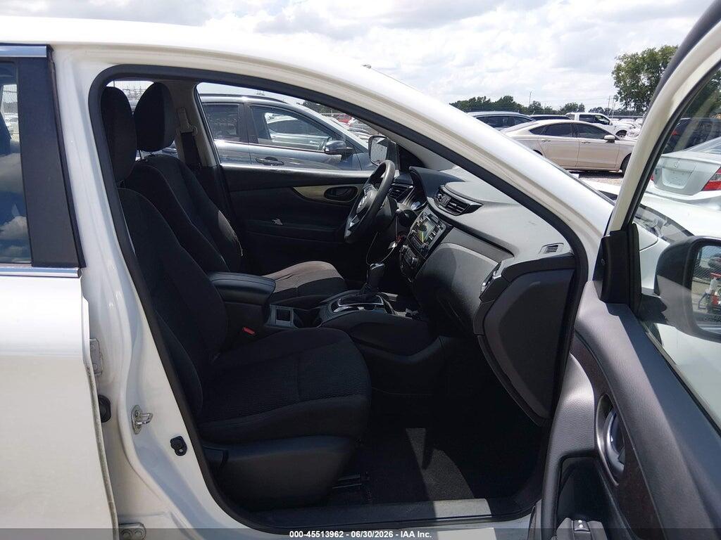 JN1BJ1CP8JW157426 2018 NISSAN ROGUE SPORT photo no. 5