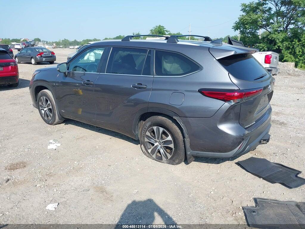 5TDKBRCH0PS586506 2023 TOYOTA HIGHLANDER photo no. 3