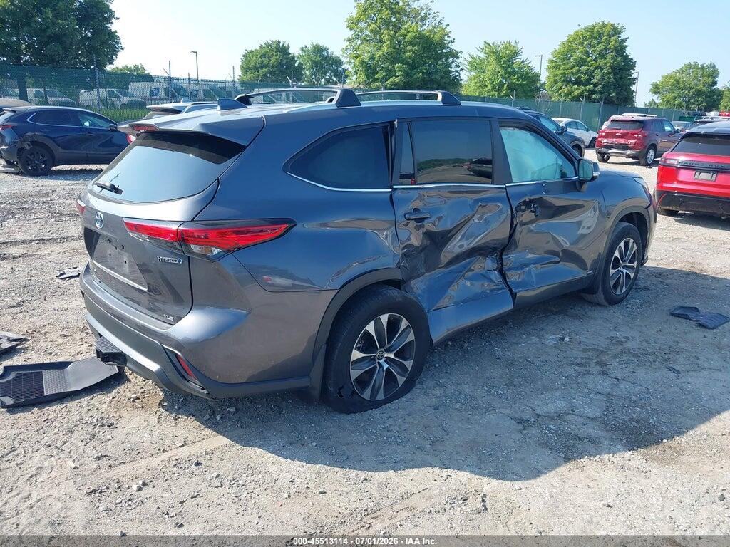 5TDKBRCH0PS586506 2023 TOYOTA HIGHLANDER photo no. 4