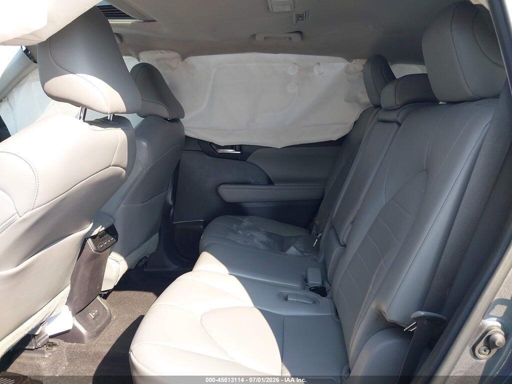 5TDKBRCH0PS586506 2023 TOYOTA HIGHLANDER photo no. 8