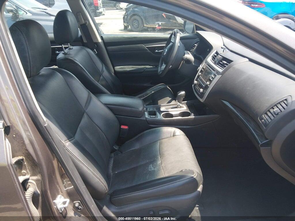 1N4AL3AP1HC203259 2017 NISSAN ALTIMA photo no. 5