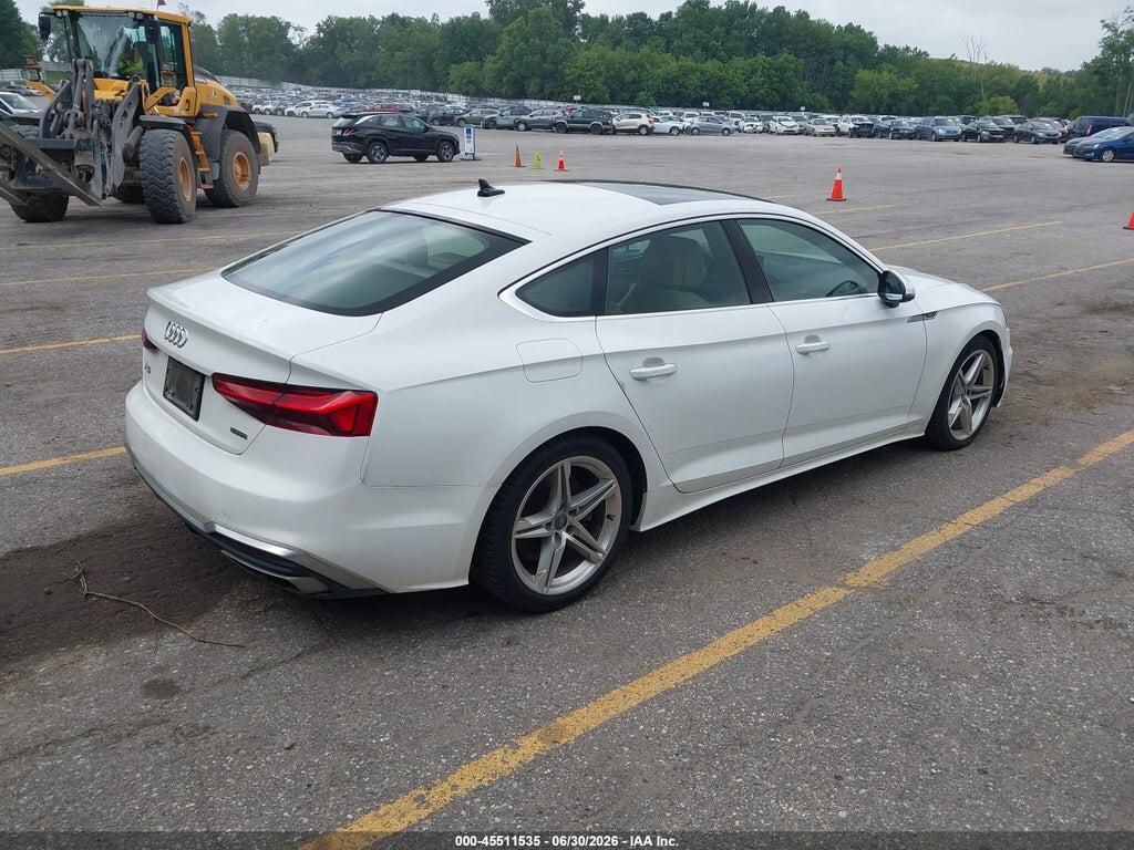 WAUDACF57MA016003 2021 AUDI A5 SPORTBACK photo no. 4