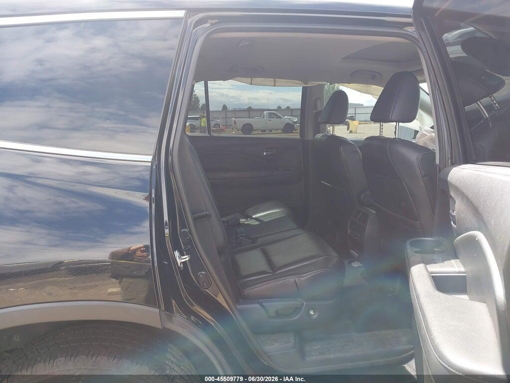 5FNYF6H73HB006961 2017 HONDA PILOT photo no. 8
