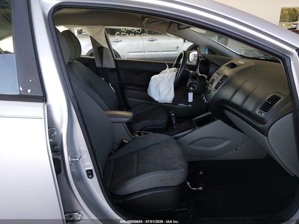 KNAFK4A66G5517313 2016 KIA FORTE photo no. 5
