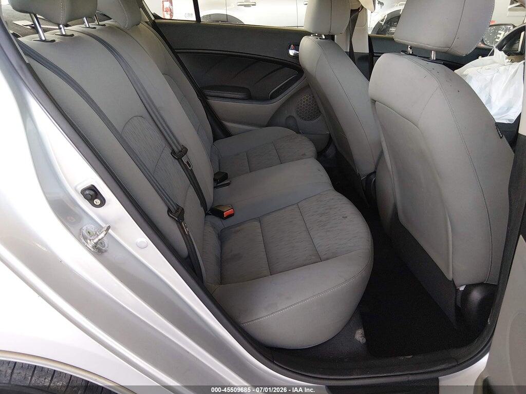 KNAFK4A66G5517313 2016 KIA FORTE photo no. 8