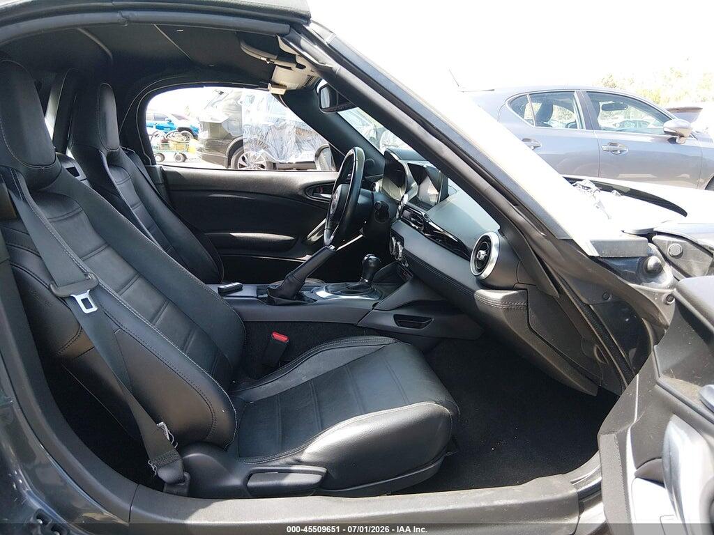 JC1NFAEK3J0137856 2018 FIAT 124 SPIDER photo no. 5
