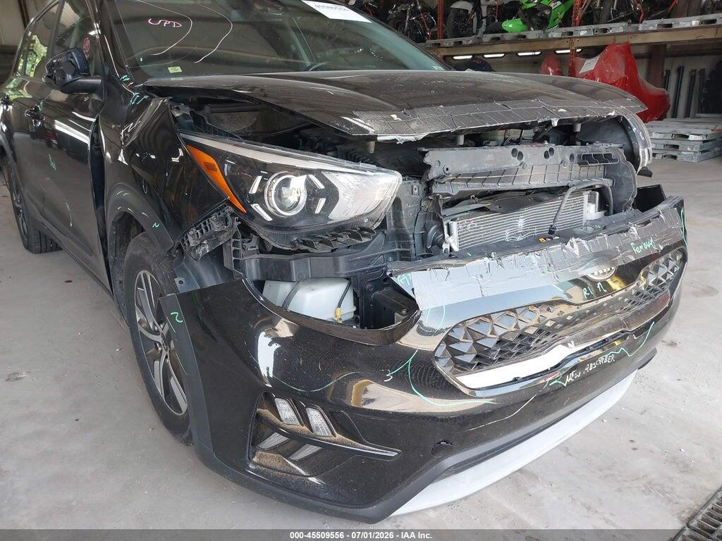 KNDCB3LC0L5419827 2020 KIA NIRO photo no. 6
