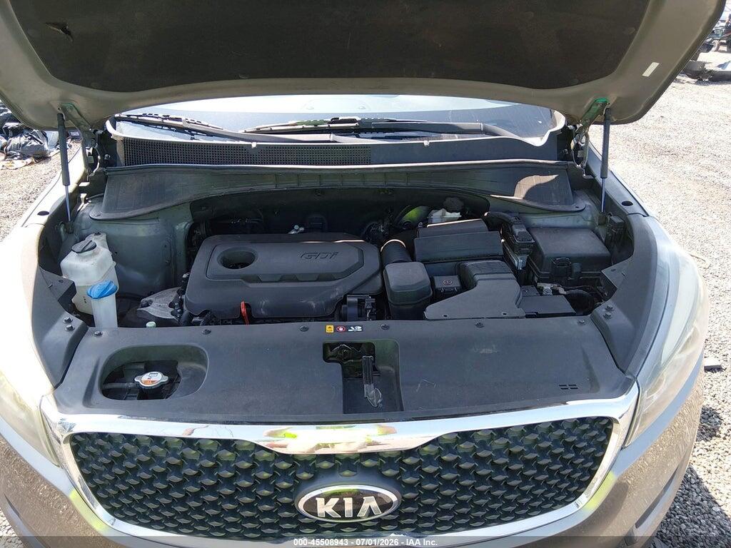 5XYPG4A39GG095804 2016 KIA SORENTO photo no. 10