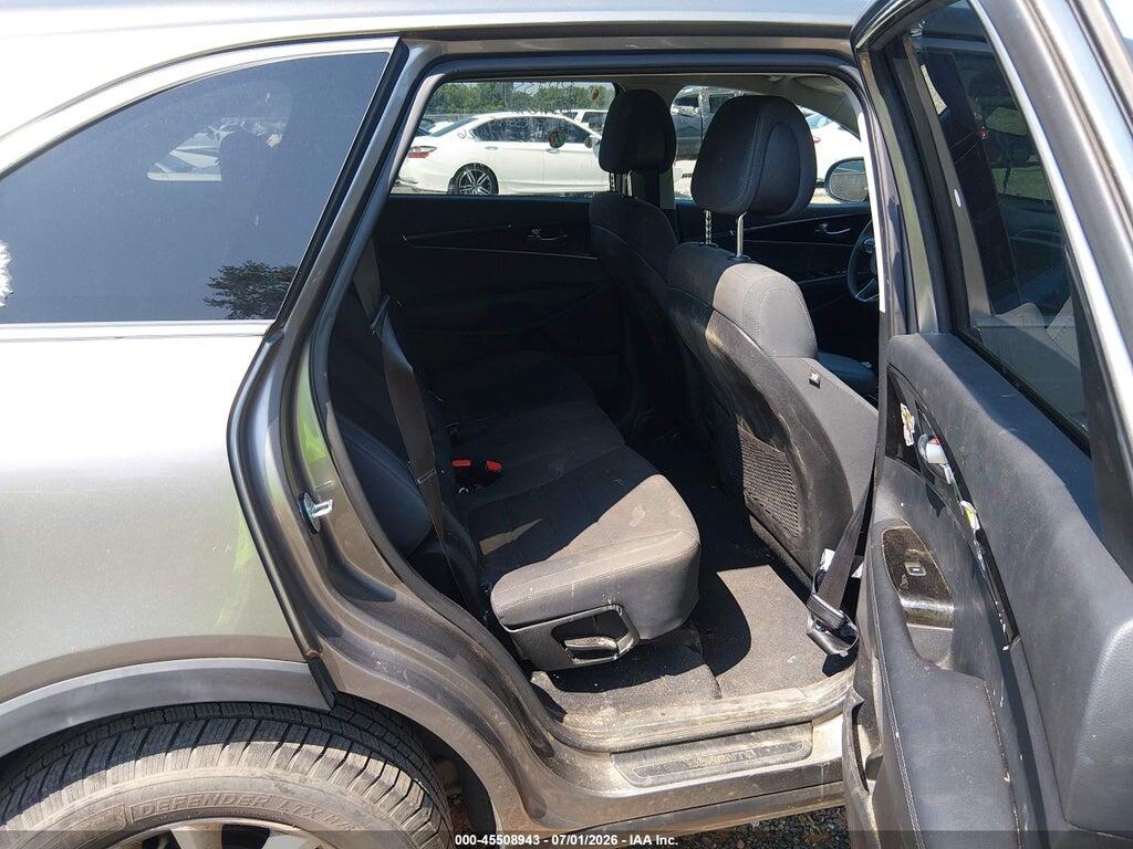 5XYPG4A39GG095804 2016 KIA SORENTO photo no. 8