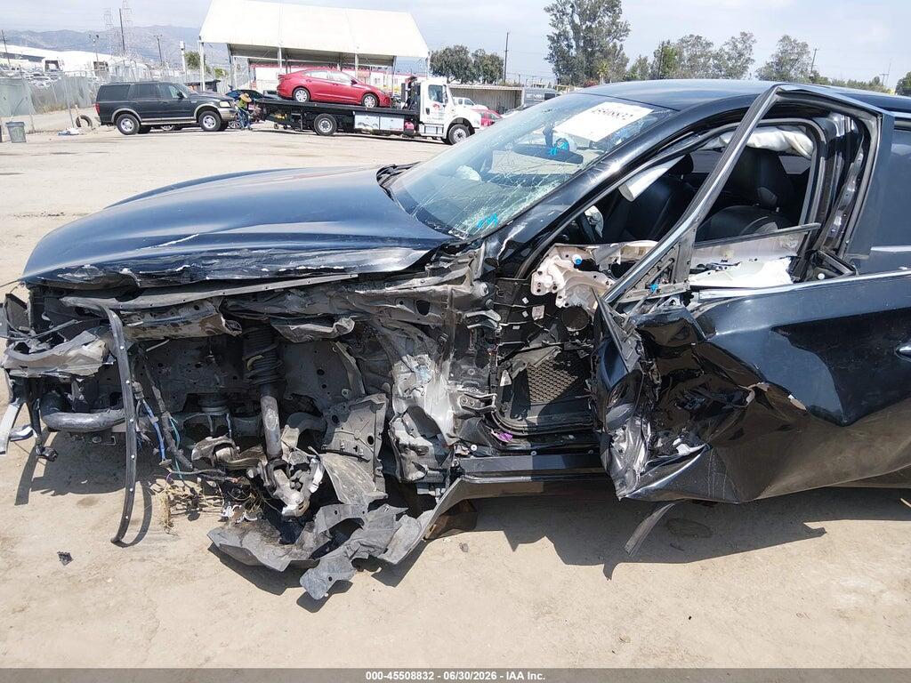 JN1CV7AP8HM641360 2017 INFINITI Q50 photo no. 6