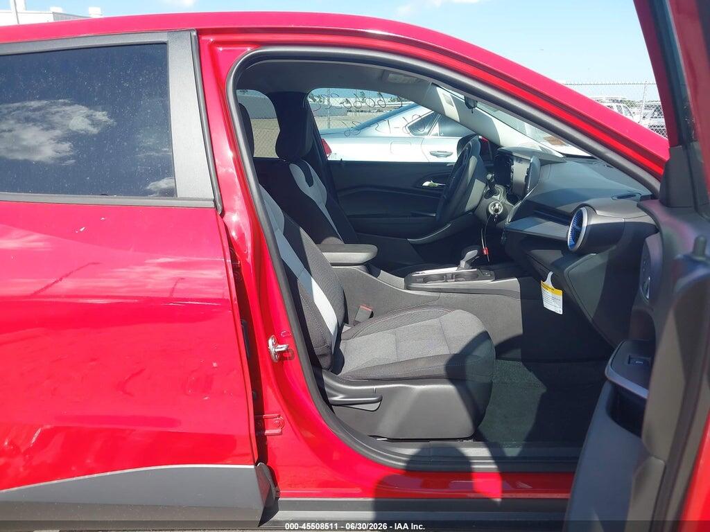 KL77LFEP2TC036769 2026 CHEVROLET TRAX photo no. 5