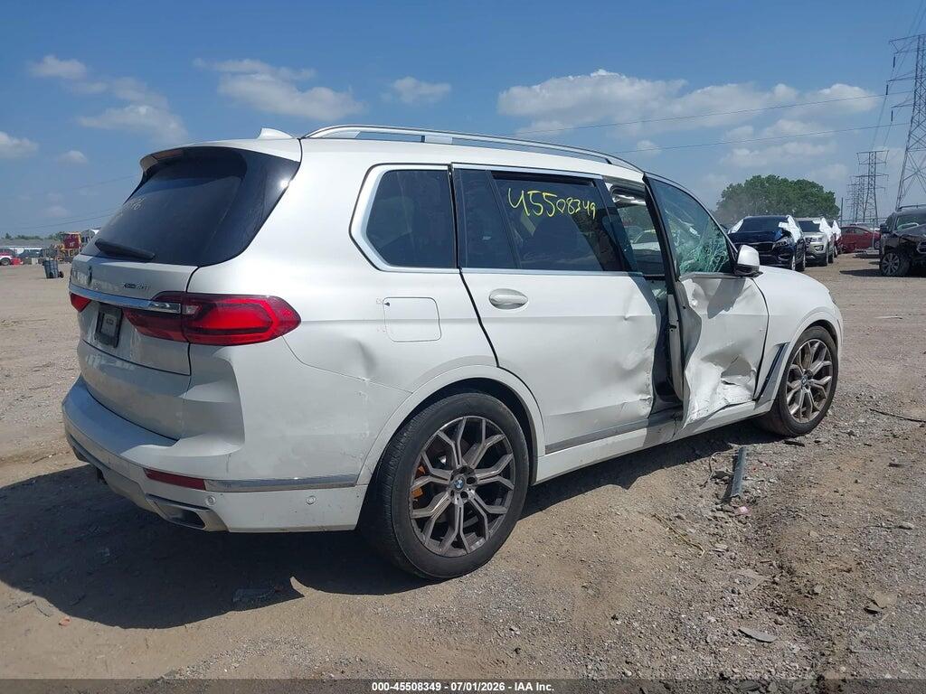5UXCW2C09N9L58976 2022 BMW X7 photo no. 4