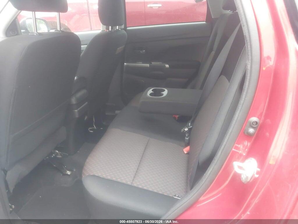 JA4AR3AU5JU019807 2018 MITSUBISHI OUTLANDER SPORT photo no. 8