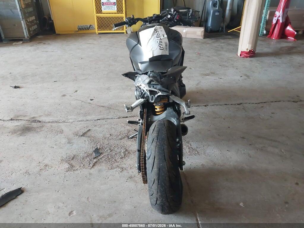 JH2SC8611SK000604 2025 HONDA CB1000 photo no. 6