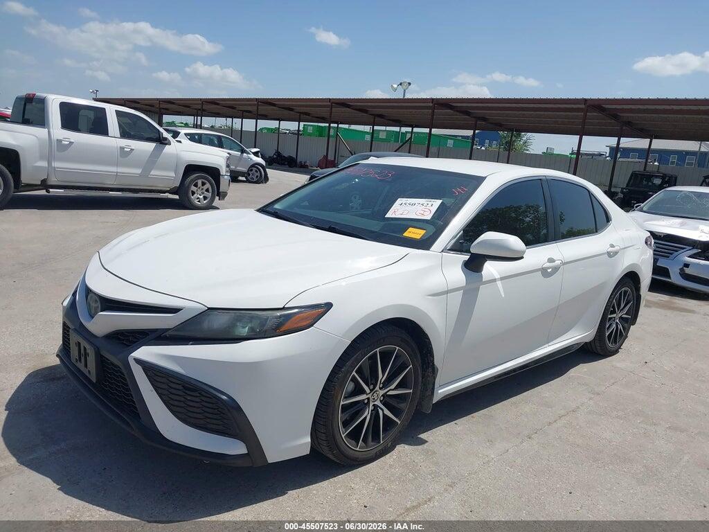 4T1G11AKXMU419615 2021 TOYOTA CAMRY photo no. 2