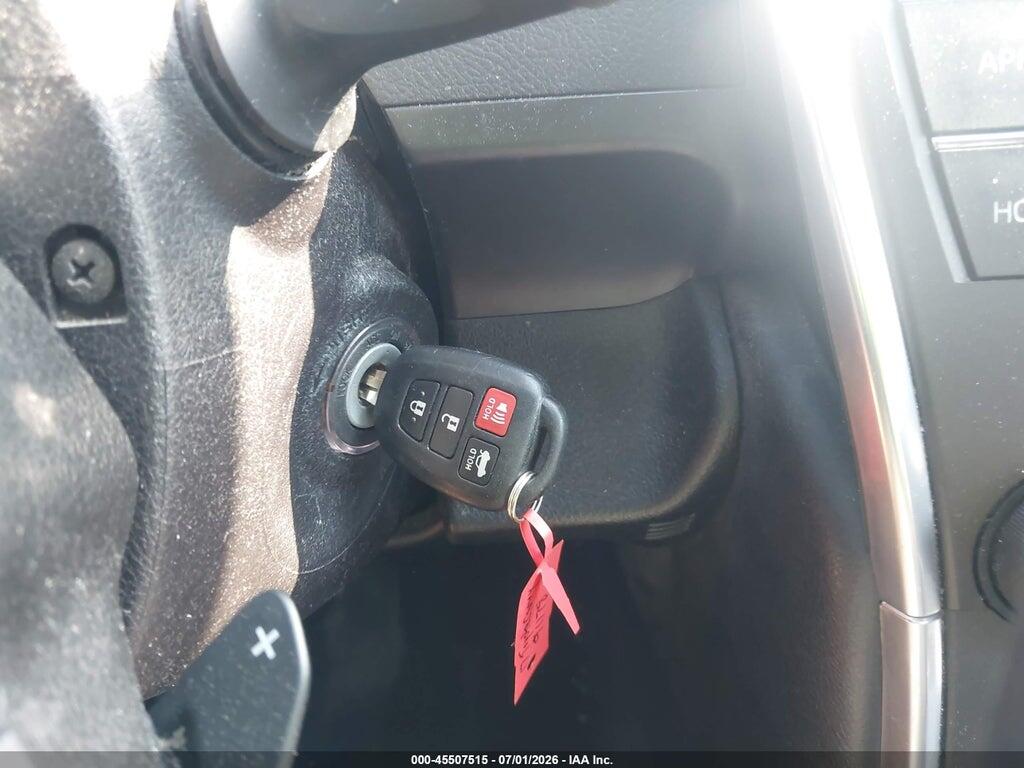 4T1BF1FK0HU644653 2017 TOYOTA CAMRY photo no. 11