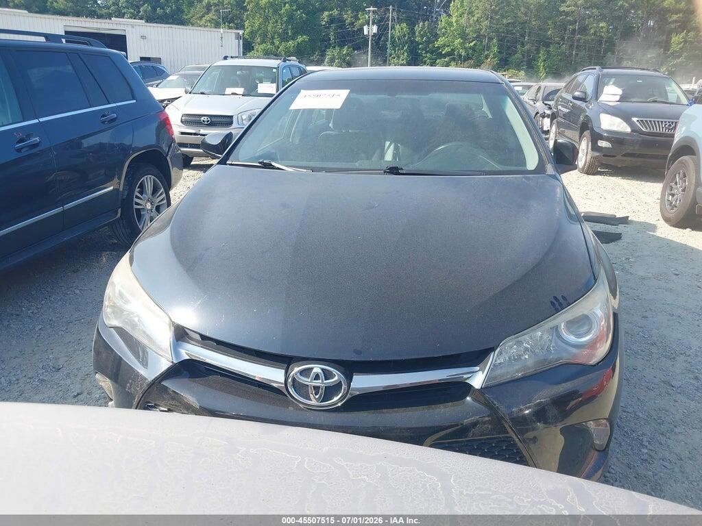 4T1BF1FK0HU644653 2017 TOYOTA CAMRY photo no. 12