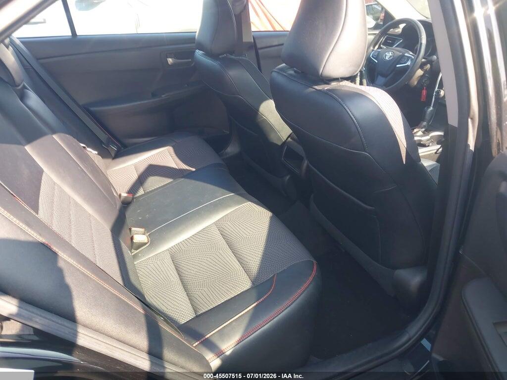 4T1BF1FK0HU644653 2017 TOYOTA CAMRY photo no. 8