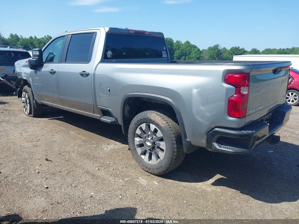 2GC4YME73R1126619 2024 CHEVROLET SILVERADO 2500HD photo no. 3
