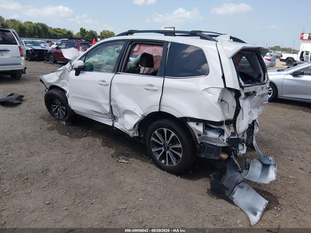 JF2SJGWC2HH569267 2017 SUBARU FORESTER photo no. 3