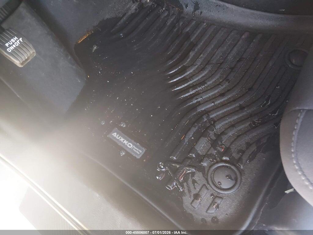2C3CDXBGXPH663266 2023 DODGE CHARGER photo no. 6