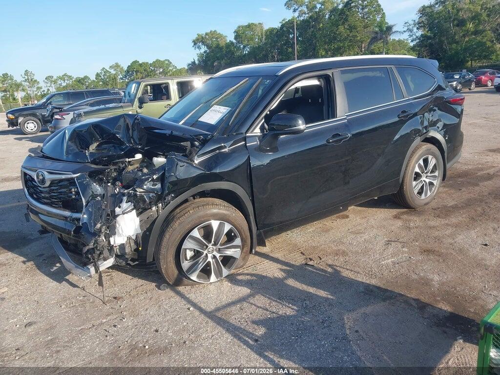 5TDKDRBH9TS606063 2026 TOYOTA HIGHLANDER photo no. 2