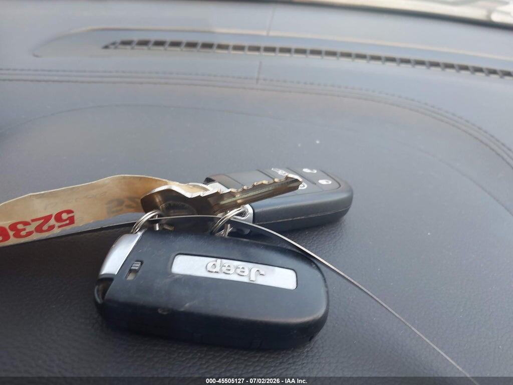 1C4RJFCG2JC487864 2018 JEEP GRAND CHEROKEE photo no. 11