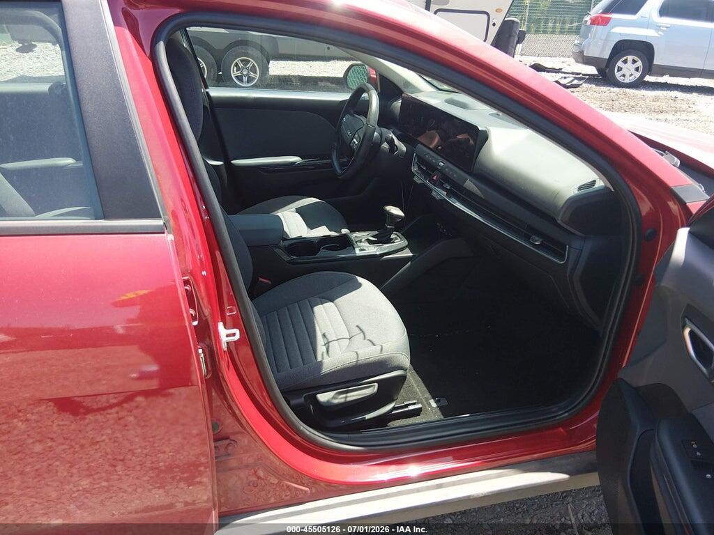 3KPFU4DE9SE012668 2025 KIA K4 photo no. 5