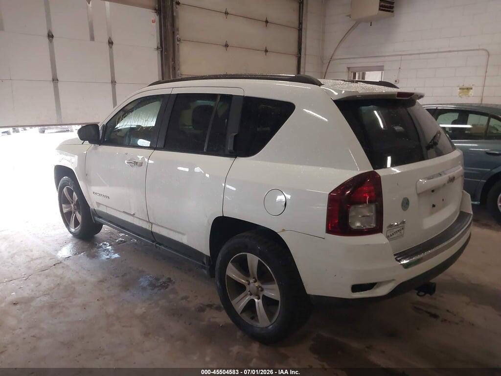 1C4NJDEB9GD684232 2016 JEEP COMPASS photo no. 3