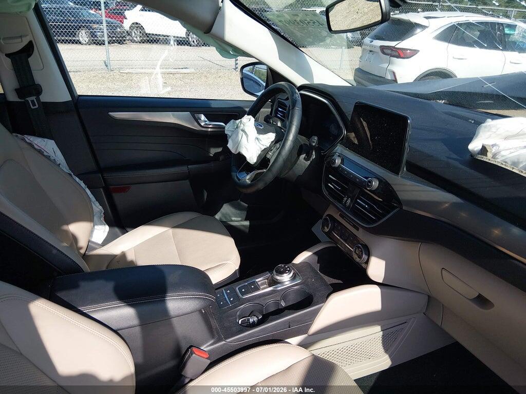 1FMCU9J99MUA78760 2021 FORD ESCAPE photo no. 5