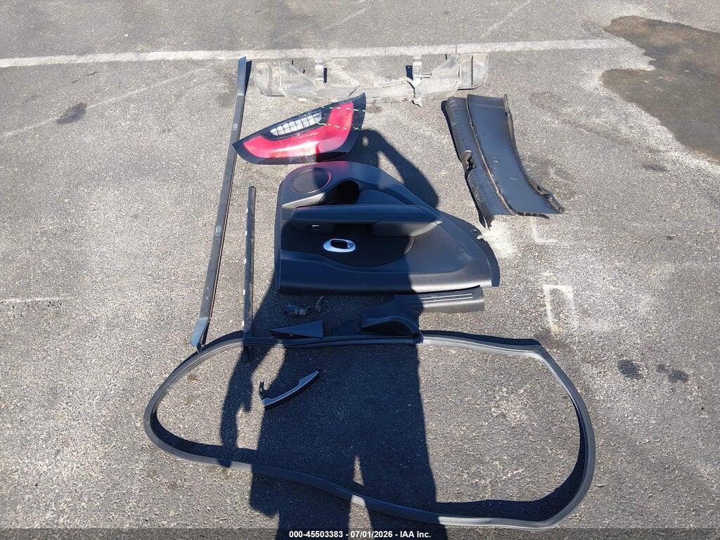 KNDJP3A56J7539145 2018 KIA SOUL photo no. 12