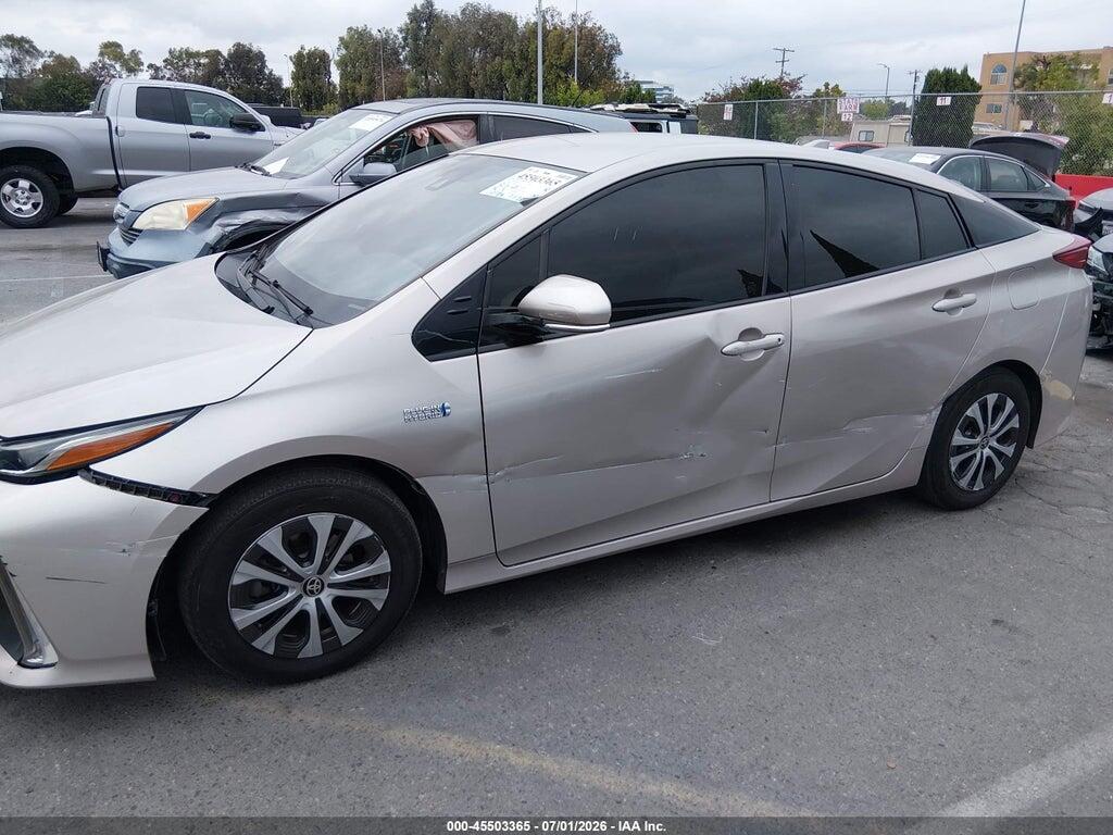 JTDKARFP3H3067202 2017 TOYOTA PRIUS PRIME photo no. 6