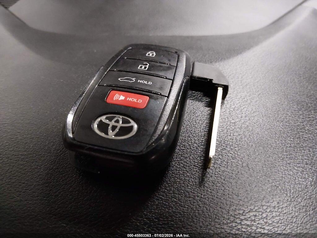 JTDBCMFE7SJ043368 2025 TOYOTA COROLLA photo no. 11