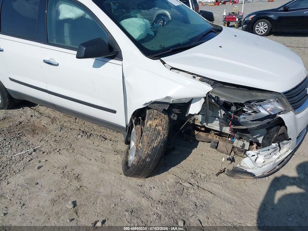 1GNKRFED1HJ202811 2017 CHEVROLET TRAVERSE photo no. 6